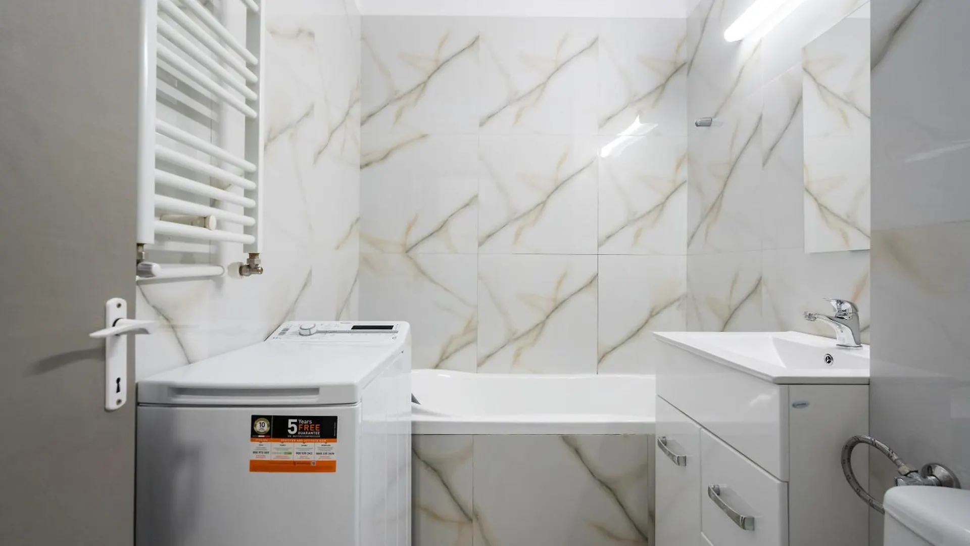 Apartment Oasis Concept Studio Bucharest